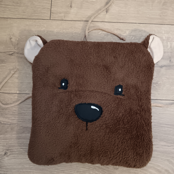 Bundás pajtás állatkás fejvédő párna-BARNA MACI